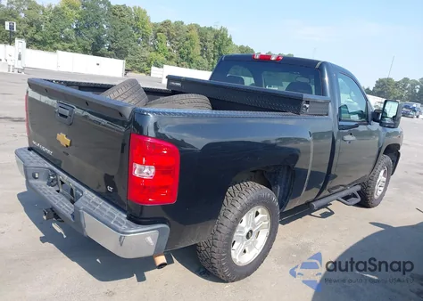 2008 Chevrolet Silverado 1500 Work Truck z USA, uszkodzony, nr VIN 1GCEC14X38Z323430